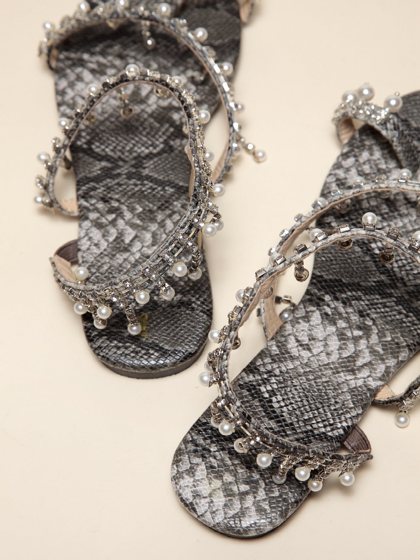 New Female Snake Print Flip Flops Pearl Sandals