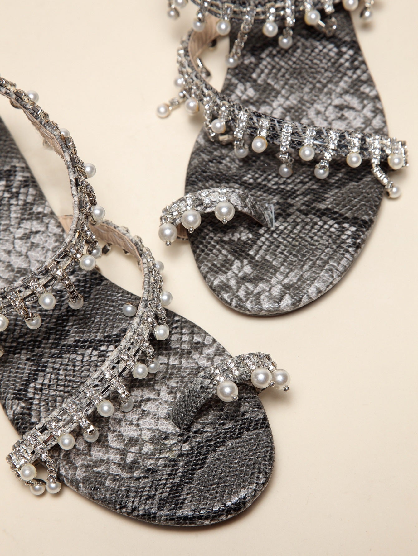 New Female Snake Print Flip Flops Pearl Sandals